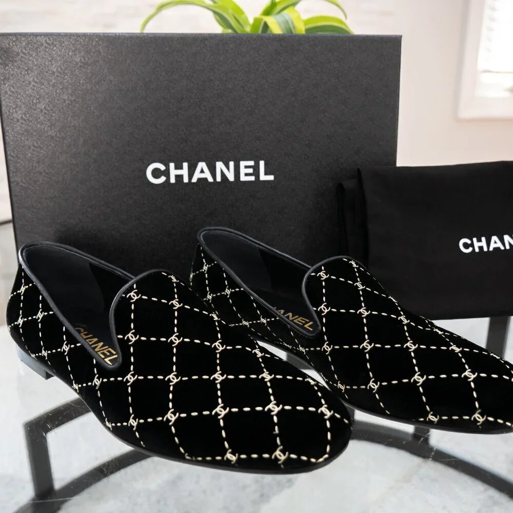 Chanel Black Velvet Diamond CC Patterned Moccasin Loafers | Size 8 | UK 38
